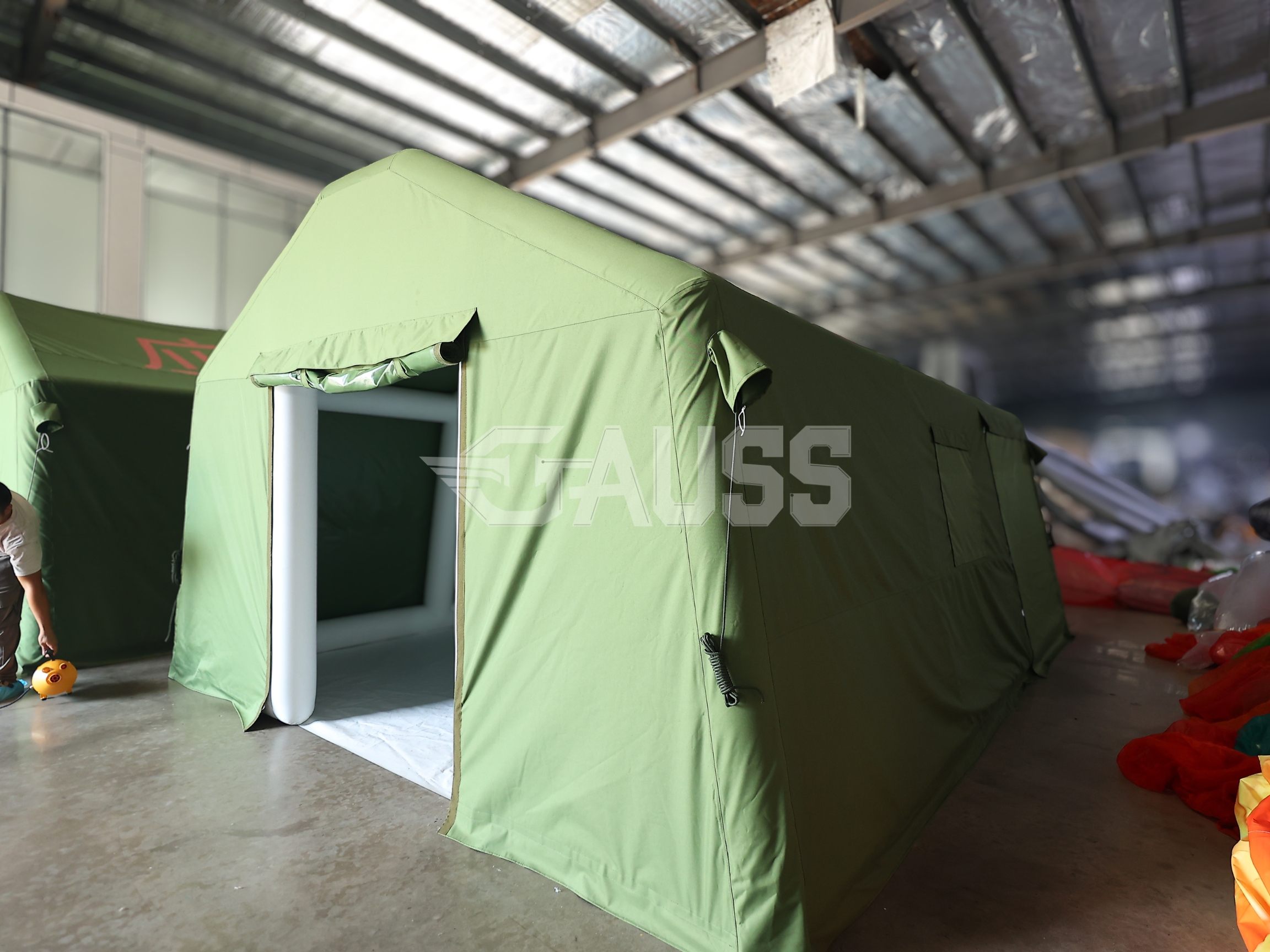 EMERGENCY RESCUE TENT thumbnail